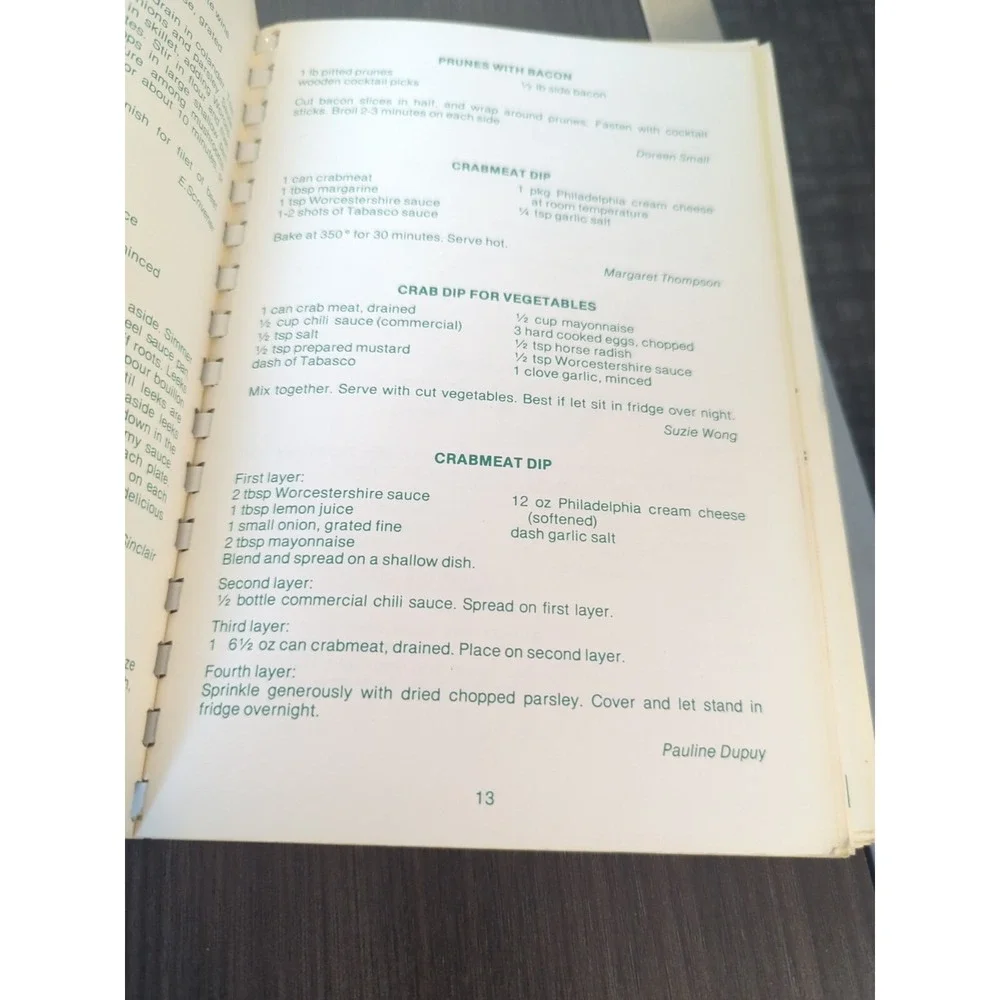 Hill-Strath Recipe Treasures Hillfield Strathallan College Hamilton, Canada‎